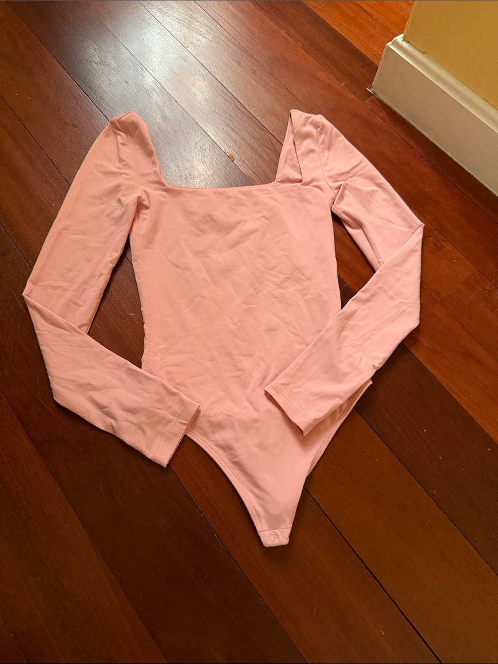 Aritzia Long Sleeve Square Neck Bodysuit - Pale Pink